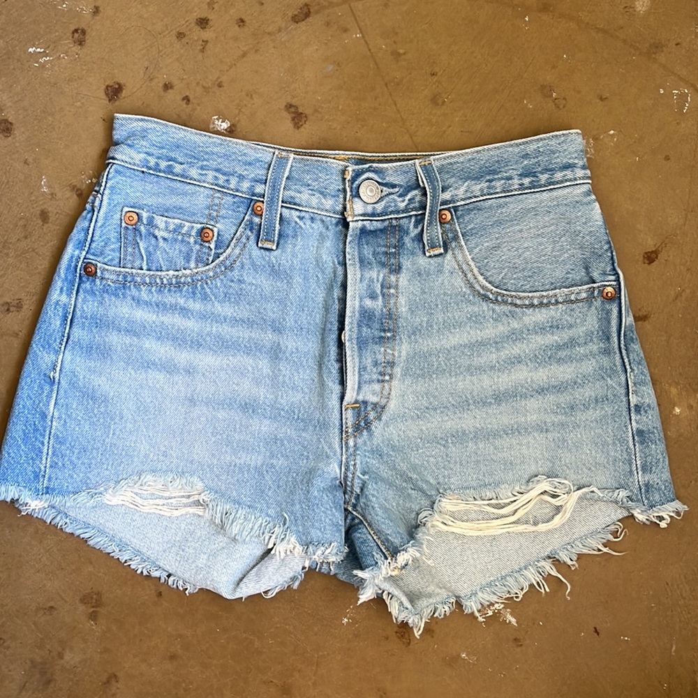 Levi’s 501 denim shorts